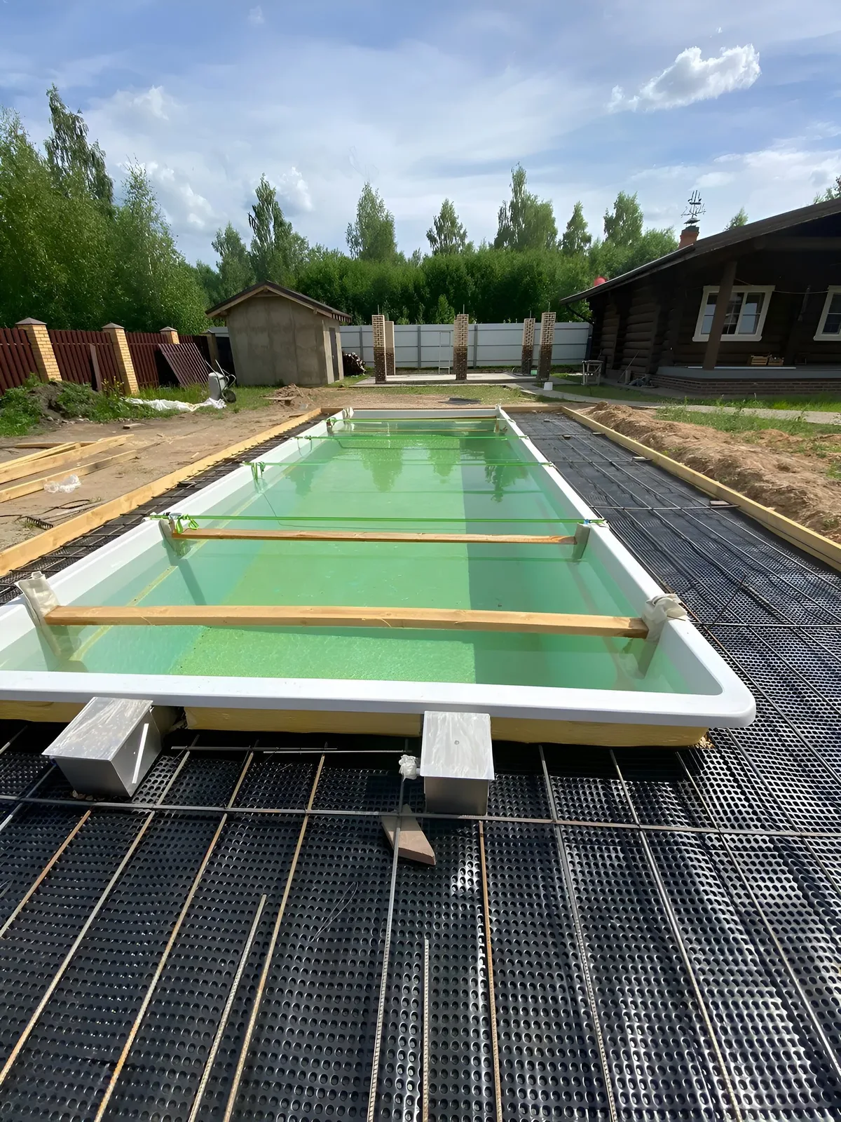 Laguna 9 — вечернее освещение в Братске